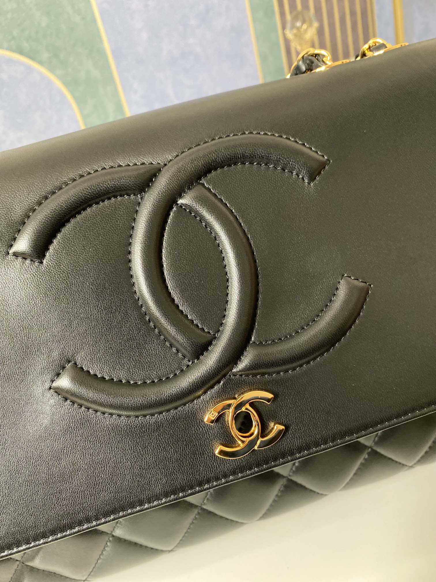 Handbag Chanel 92233 size 33*11*23 cm - vstockx