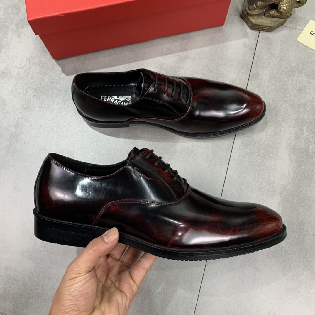 Salvatore Ferragamo Boots 19 - vstockx