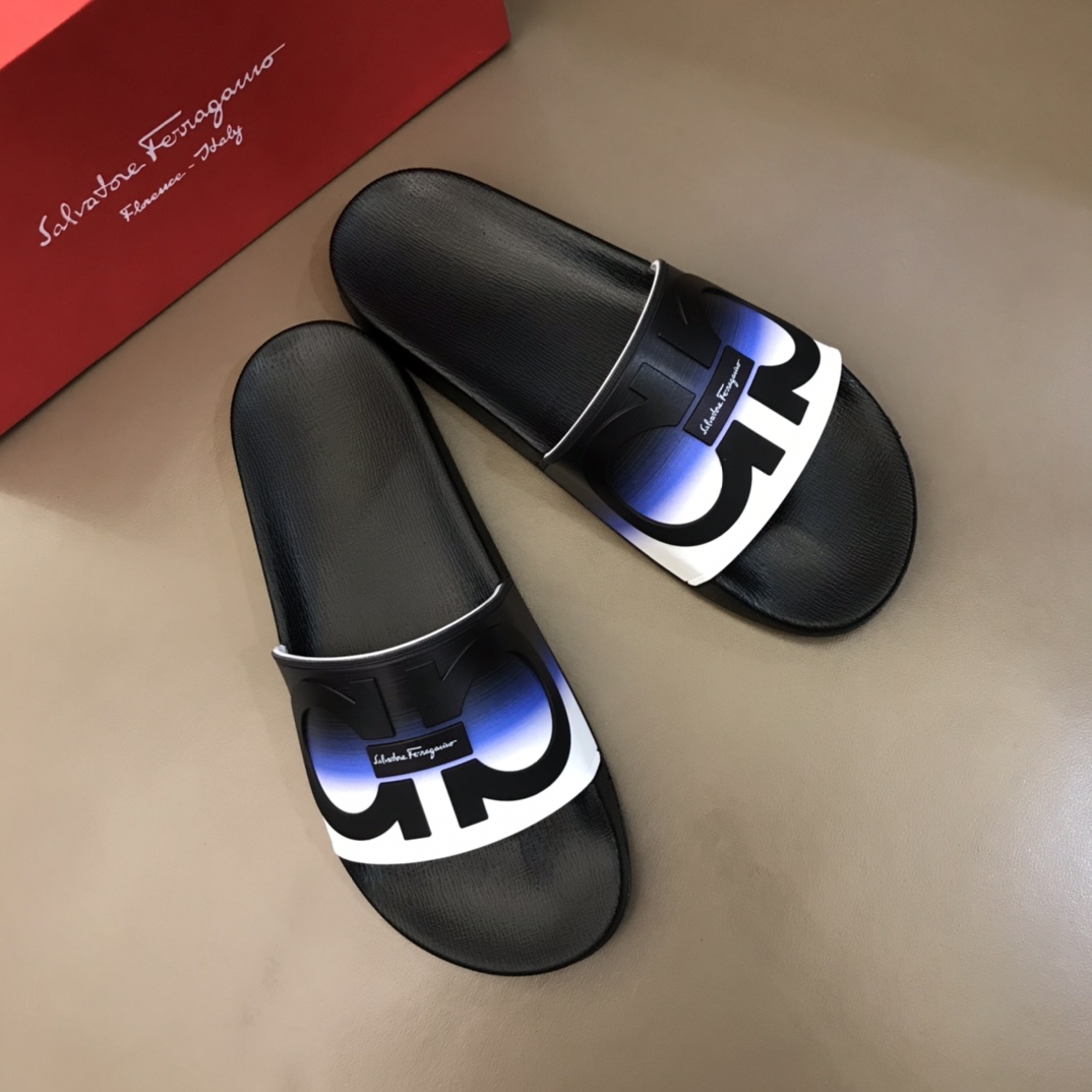 Salvatore Ferragamo Groove Slides 2 - vstockx