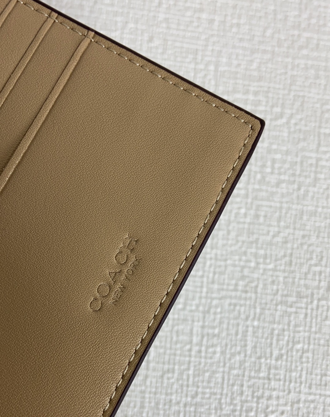 Handbags Coach 8297 size:12*2*10 - vstockx