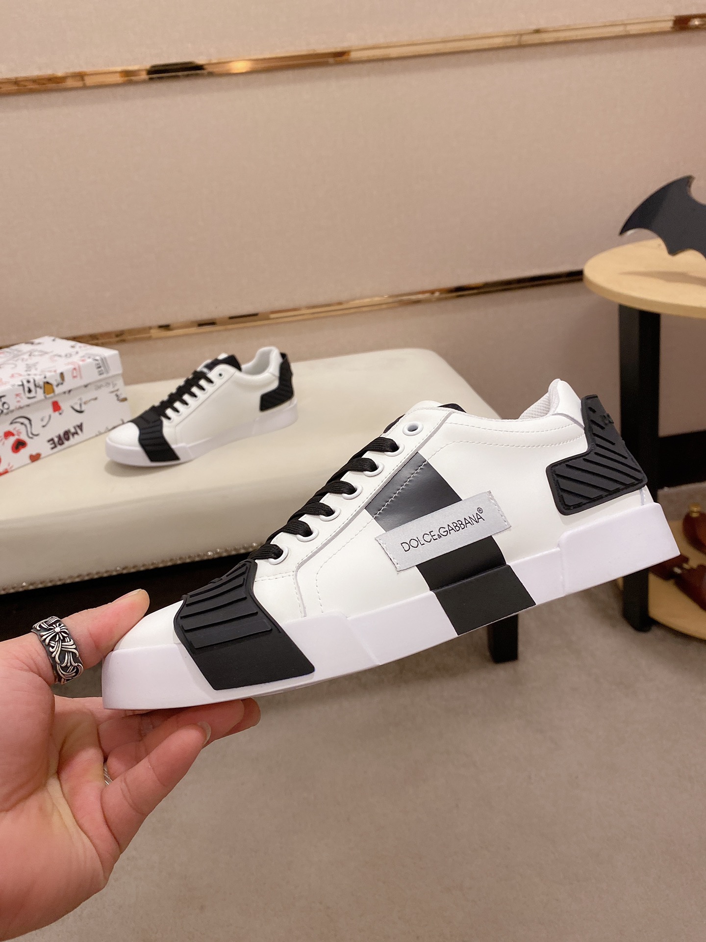 Dolce & Gabbana Low Tops Sneakers 65 - vstockx