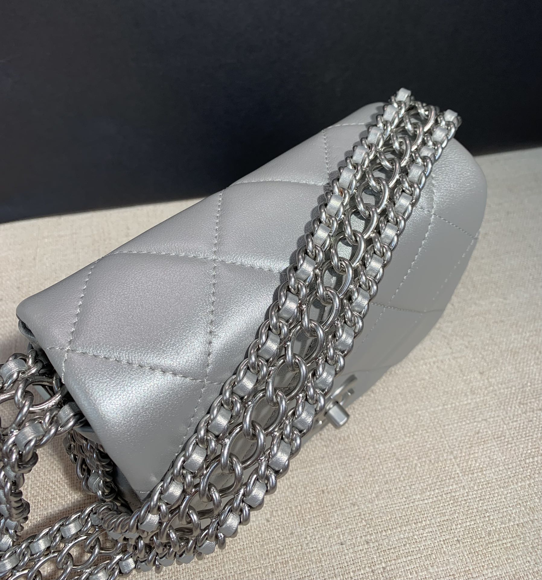 Handbag Chanel size 18 cm - vstockx