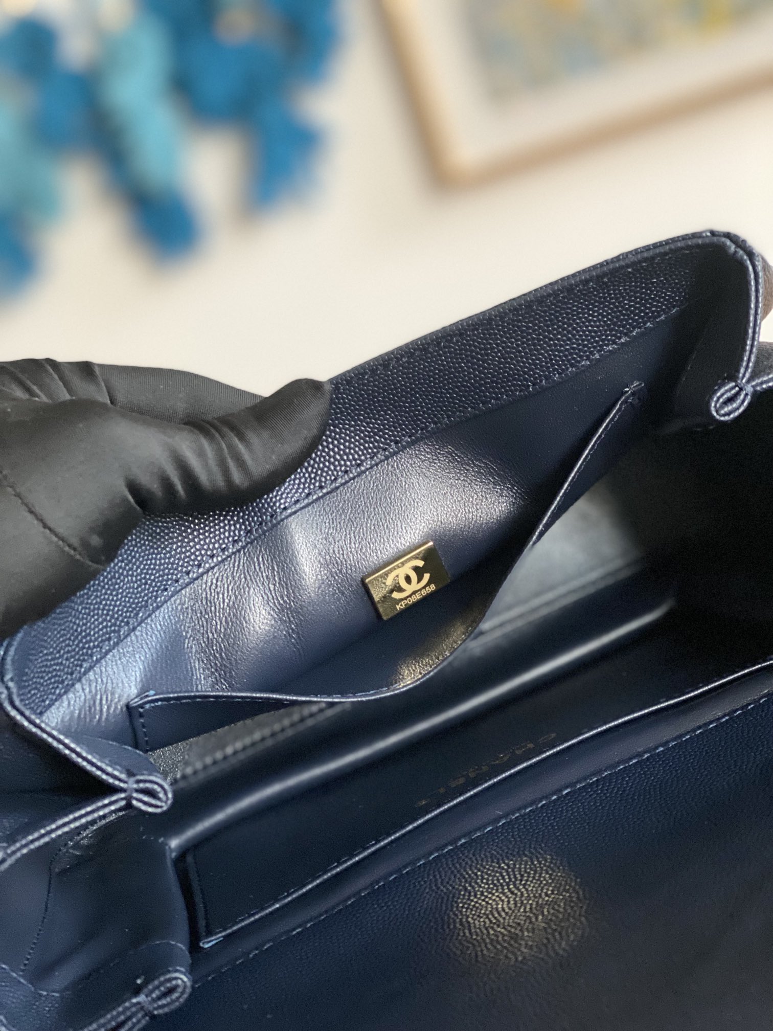 Handbag Chanel size 16*23*11.5 cm - vstockx