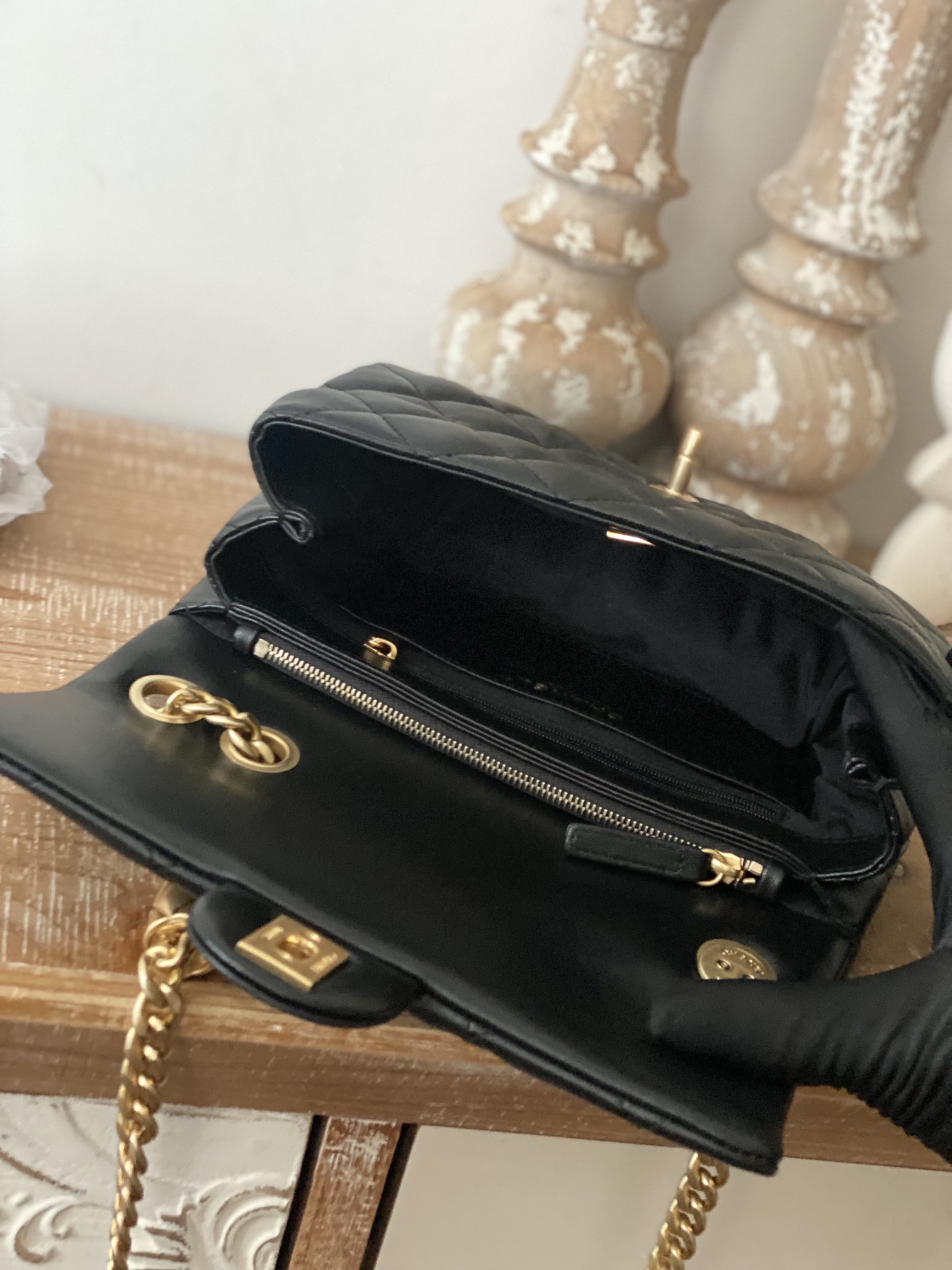 Handbag Chanel AS3393 size 14x22x8 cm - vstockx