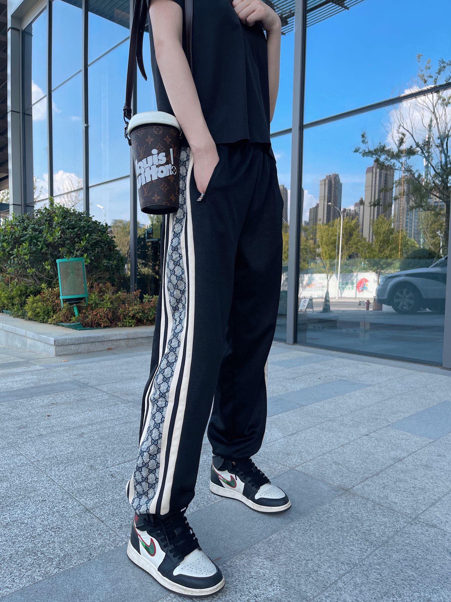 Clothes Gucci 409 - vstockx