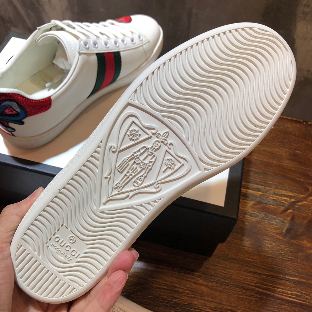 Gucci Ace embroidered sneaker 53 - vstockx