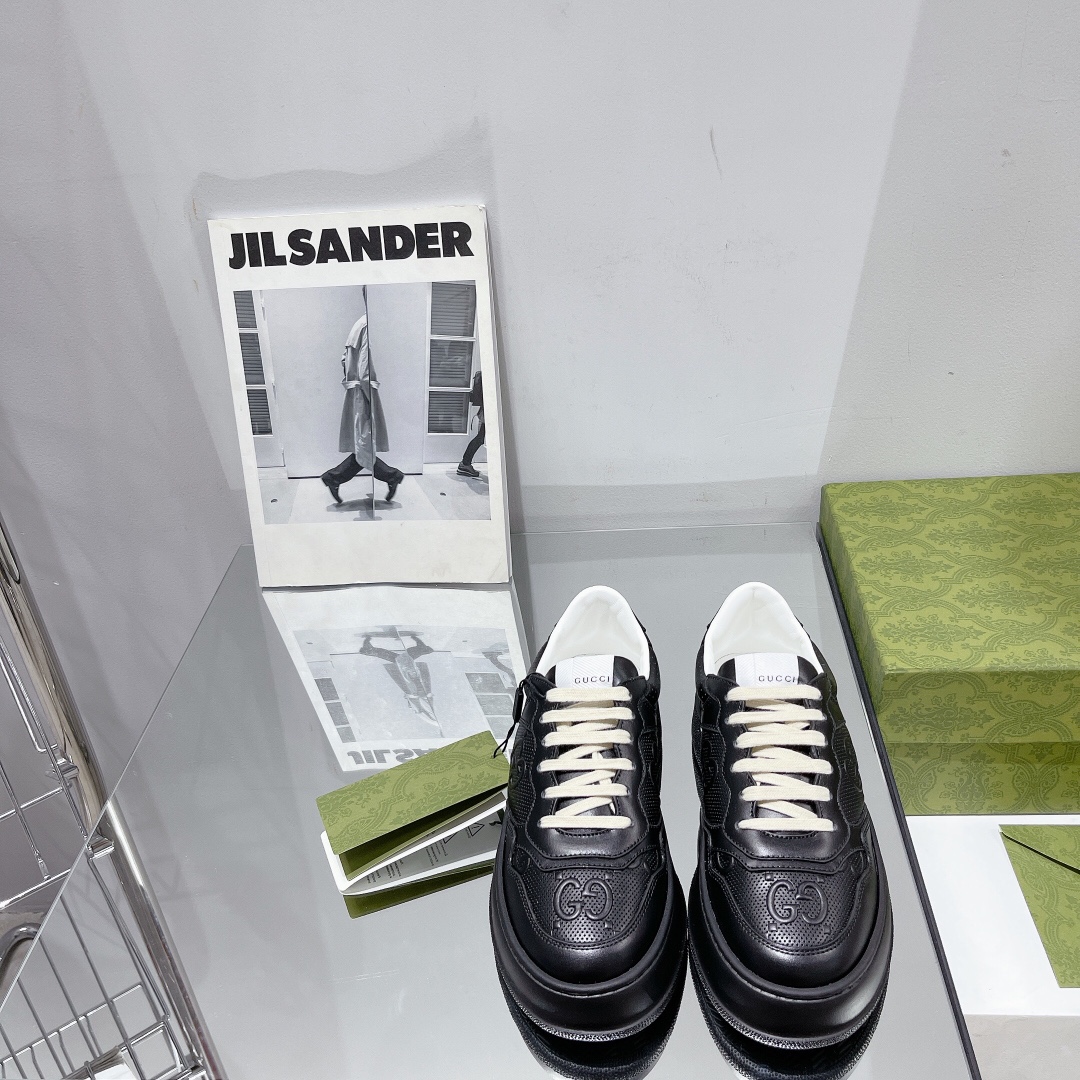 Gucci Women's GG sneaker 2 - vstockx