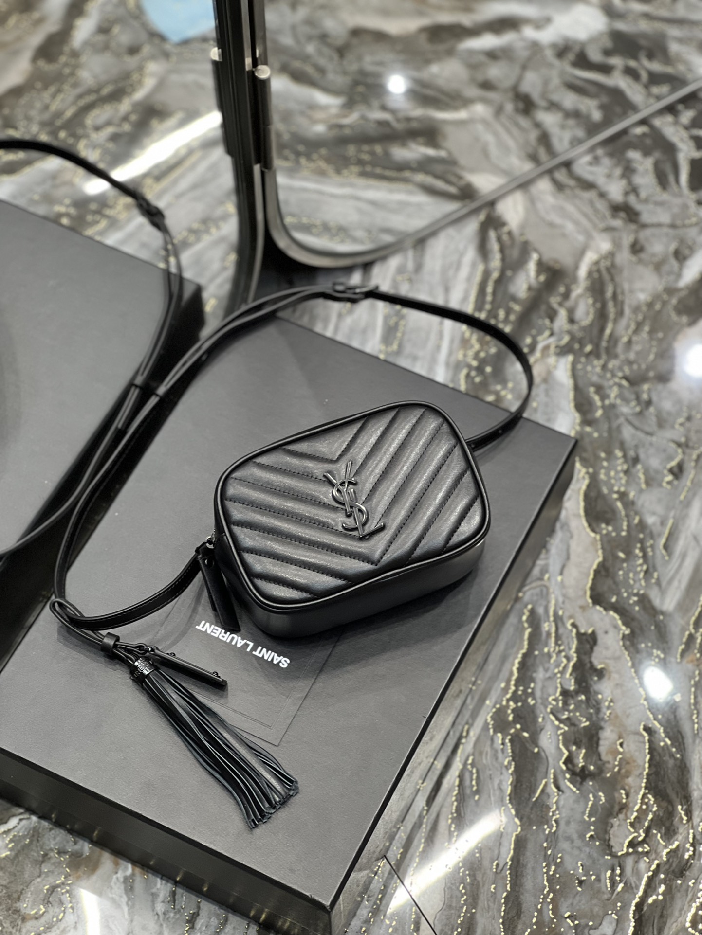 Handbags SAINT LAURENT 534817 size 15.5x10.5x5.5 cm - vstockx