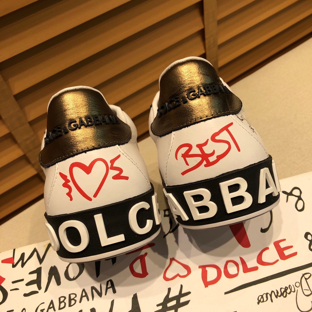 Dolce & Gabbana Low Tops Sneakers 136 - vstockx