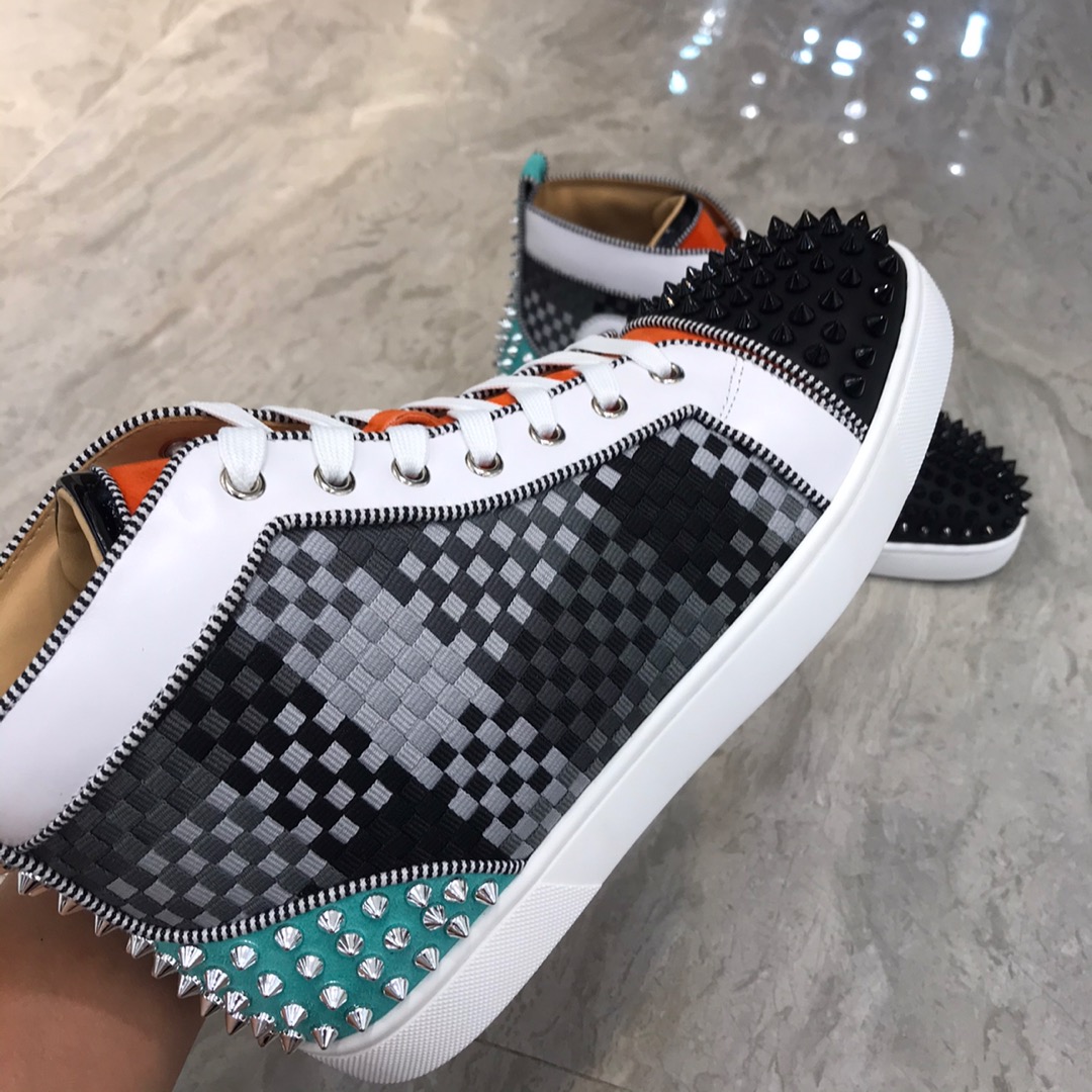 Christian Louboutin Louis Junior Spikes Orlato Flat Sneakers 27 - vstockx