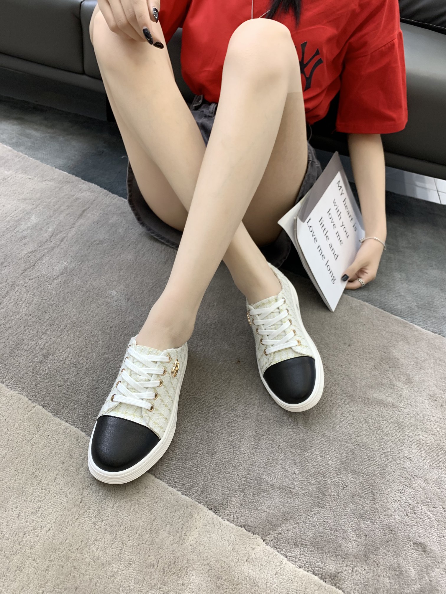 Chanel Platform Sneaker 34 - vstockx