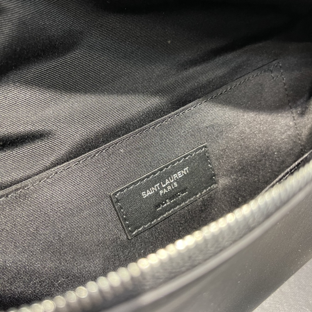 Handbags SAINT LAURENT 505671 size 26x12.5x7.5 cm - vstockx