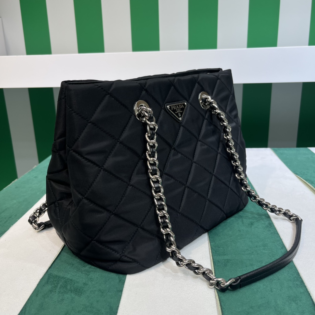Handbags Prada 1BG740 size:30*17*24 cm - vstockx
