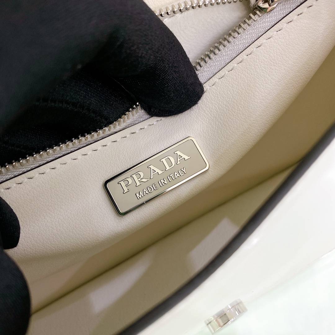 handbags prada 1BD307 19*10.5*3.5 - vstockx