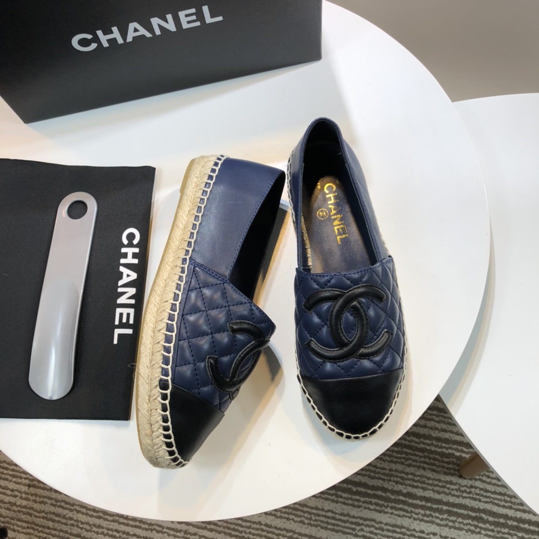 Chanel Loafers 55 - vstockx