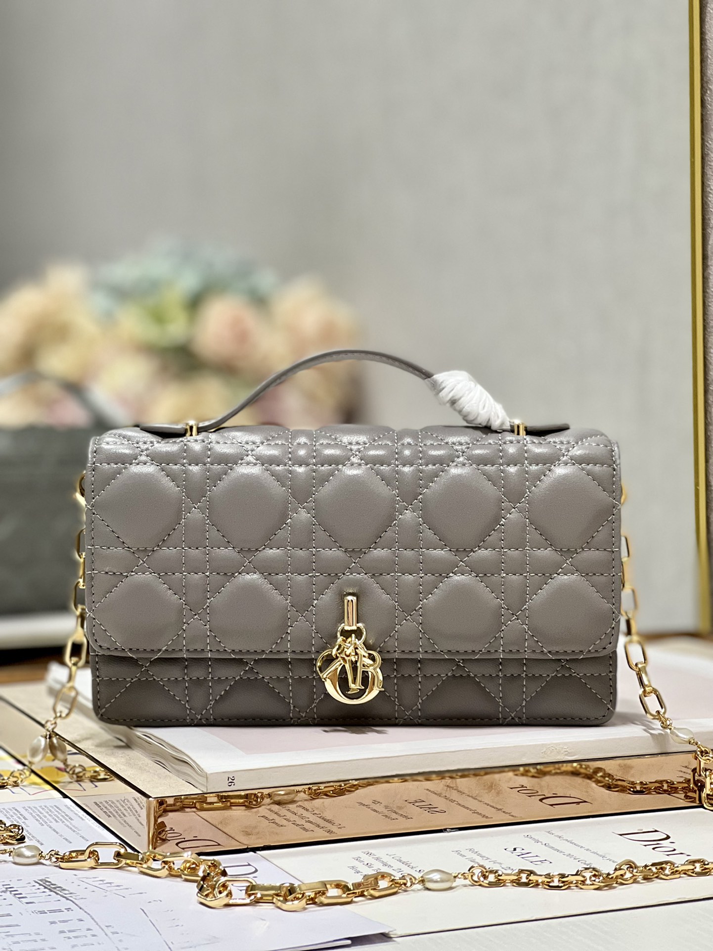 Handbag Dior 0980 size 21 x 11.5 x 4.5 cm - vstockx