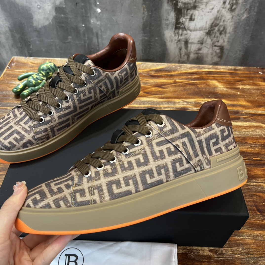 Balmain B-Court sneaker 32 - vstockx