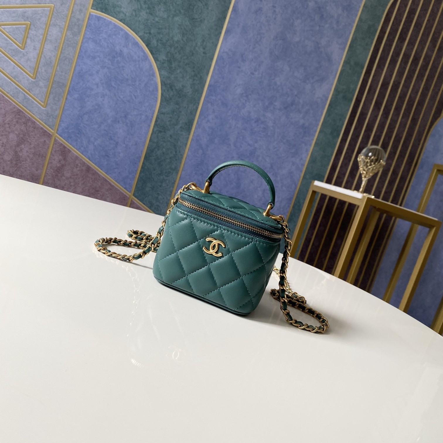 Handbag Chanel 81113 size 10 7 9 cm - vstockx