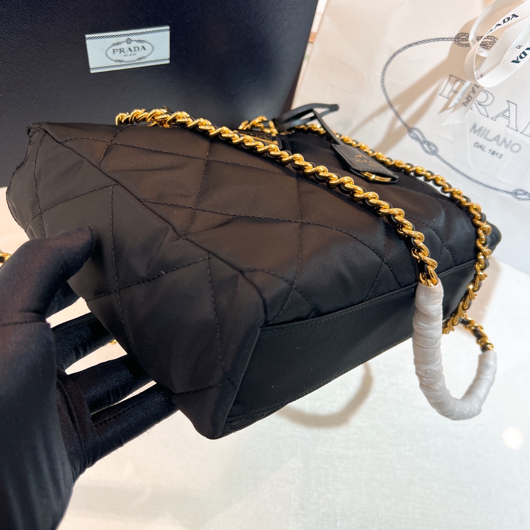 handbags prada 1BG468 25*19*7 - vstockx