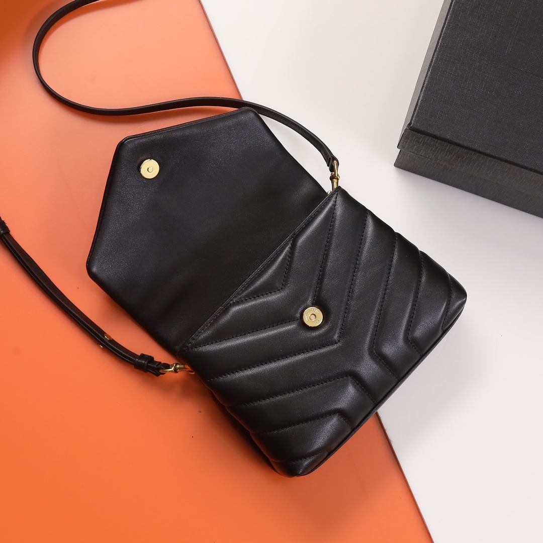 Handbags SAINT LAURENT 467072 size 20  14  7 cm - vstockx