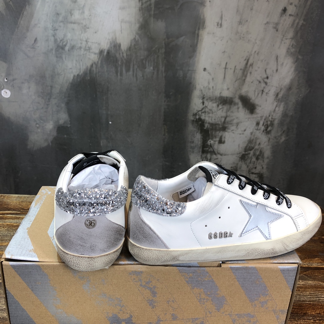 Golden Goose Superstar distressed-finish sneakers 6 - vstockx