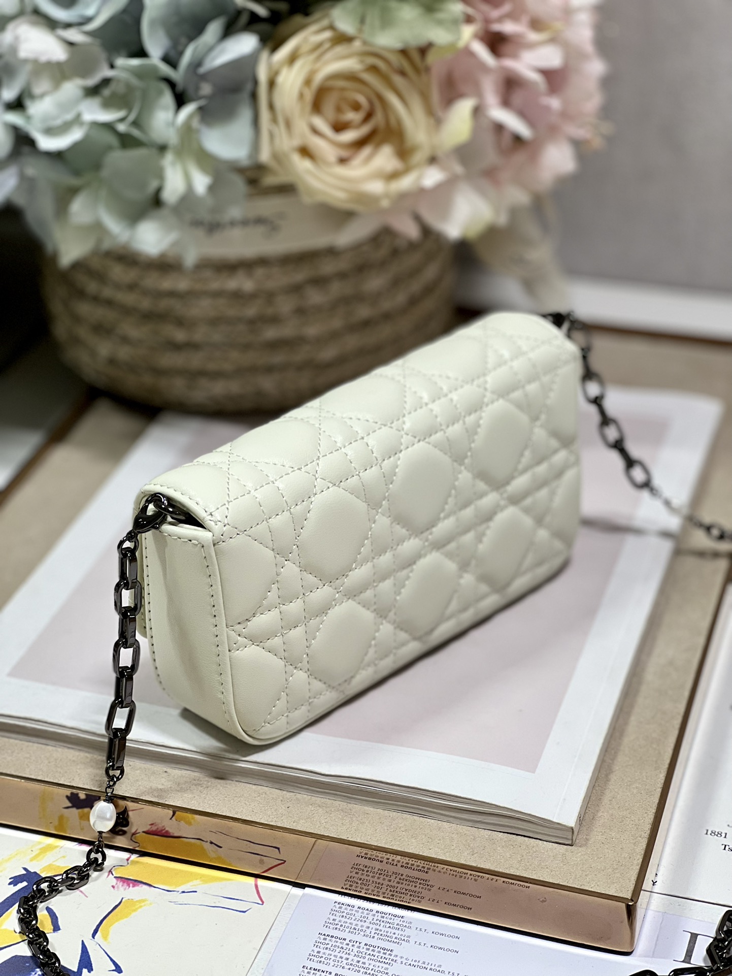 Handbag Dior 0977 size 18.5 x 10 x 4 cm - vstockx