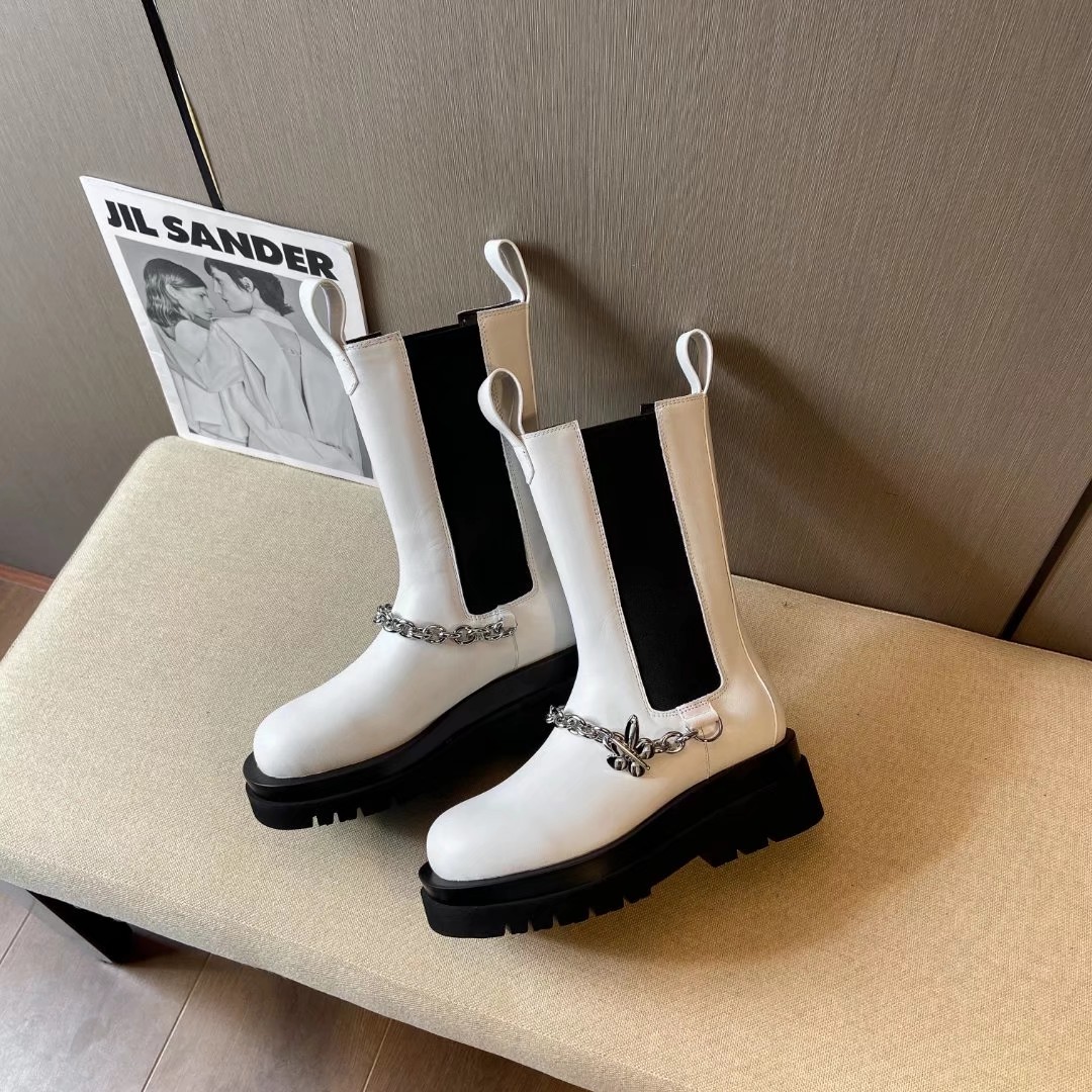 Bottega Veneta Boots 6 - vstockx