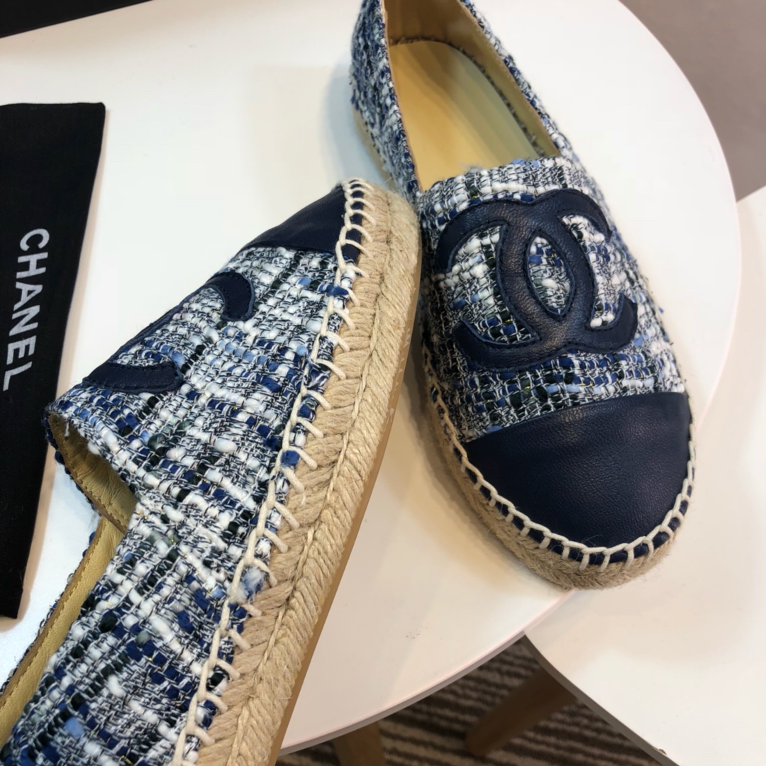 Chanel Loafers 38 - vstockx