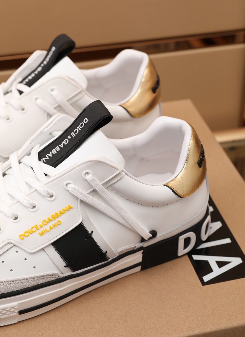 Dolce & Gabbana Low Tops Sneakers 24 - vstockx