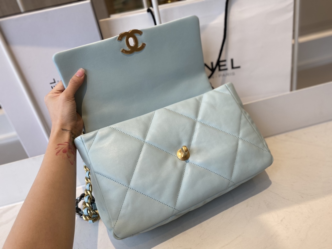 Handbag Chanel AS1161 size 30  20  10 cm - vstockx