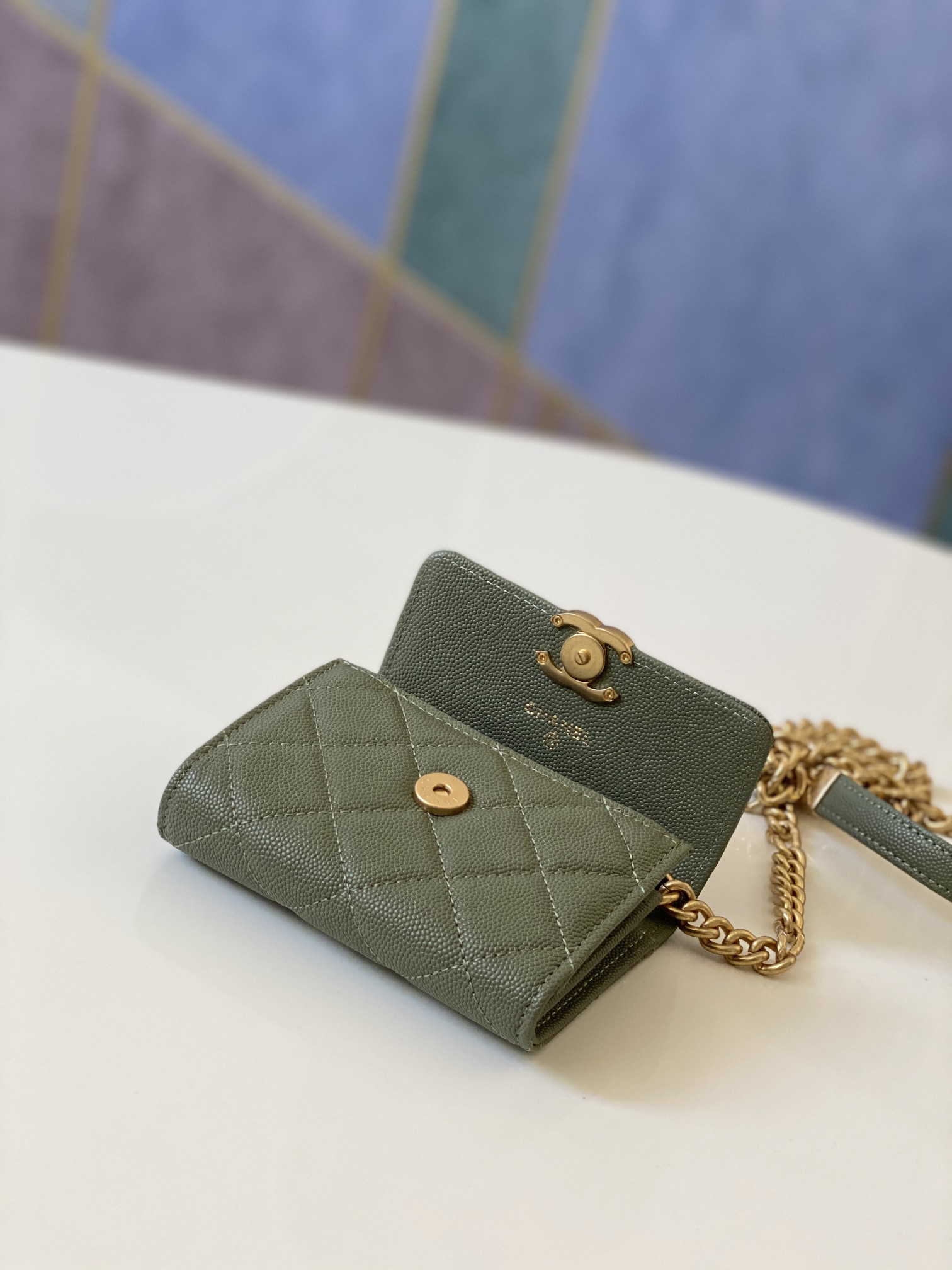 Handbag Chanel 81156 size 12 9 2.5 cm - vstockx