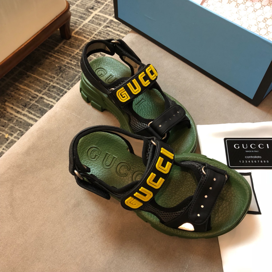 Gucci Leather espadrille with Double G WOMEN 1 - vstockx