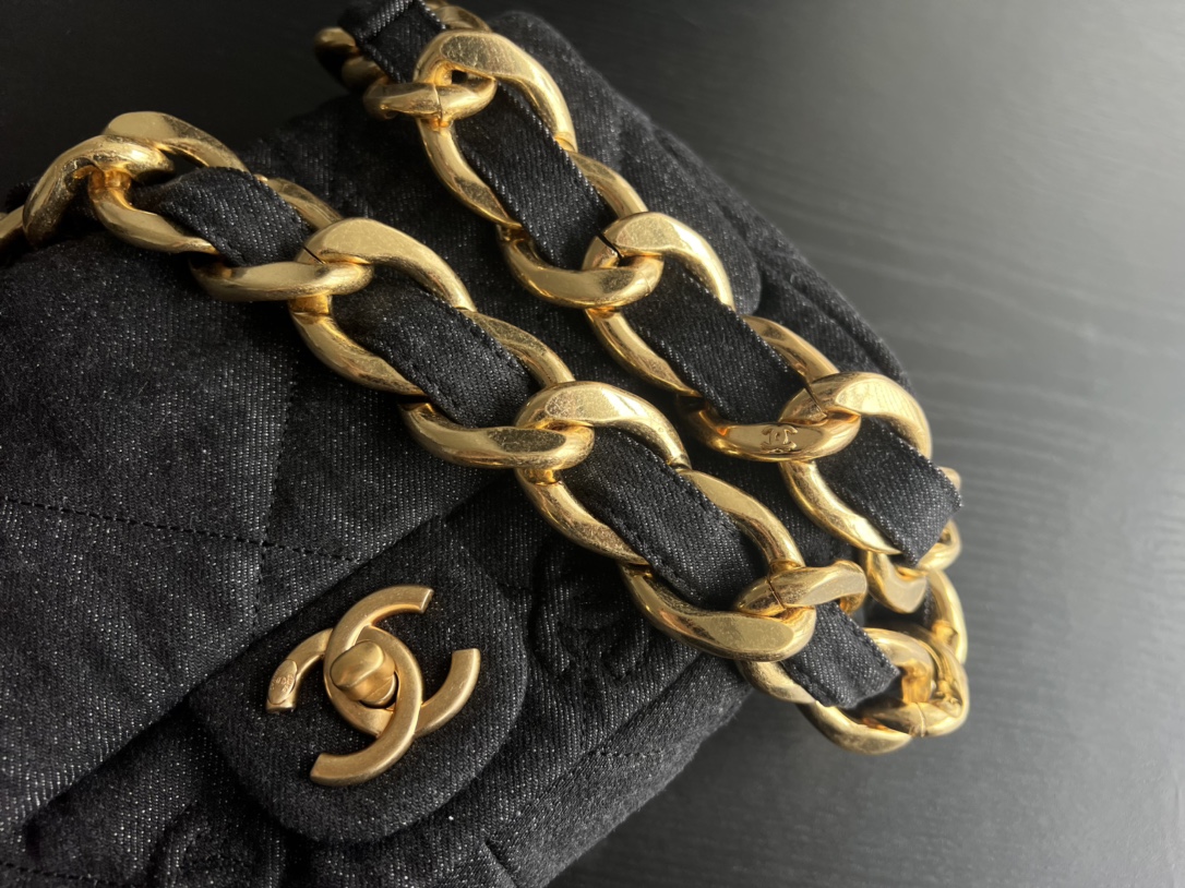 Handbag Chanel 3216 size 23 cm - vstockx