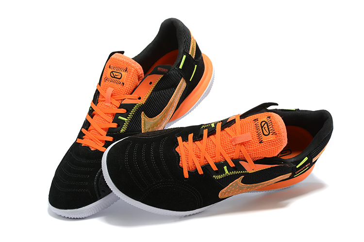 NK football shoes 38 - vstockx