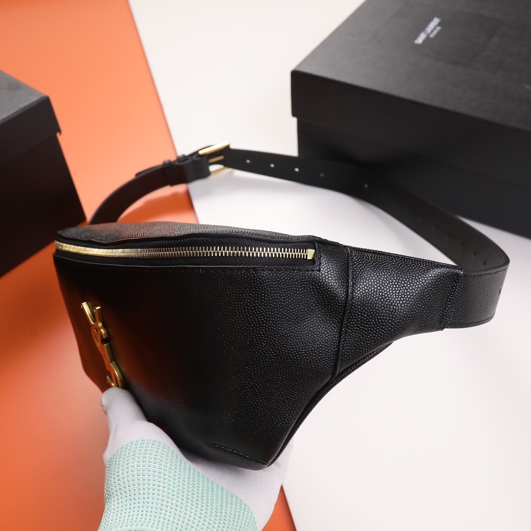 Handbags SAINT LAURENT 569737 size 25  14  3.5 cm - vstockx