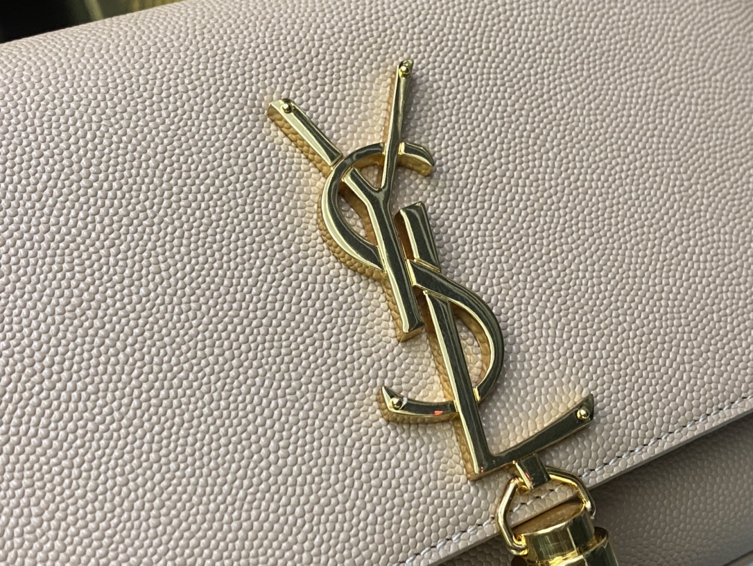 Handbags SAINT LAURENT 474366 size 20x12.5x5 cm - vstockx