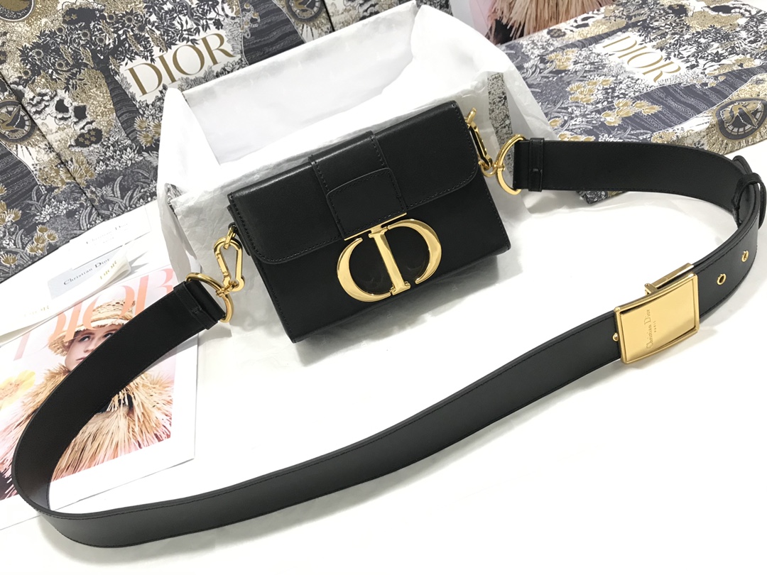 Handbag Dior M9204 size 17.5*11.5*5 cm - vstockx