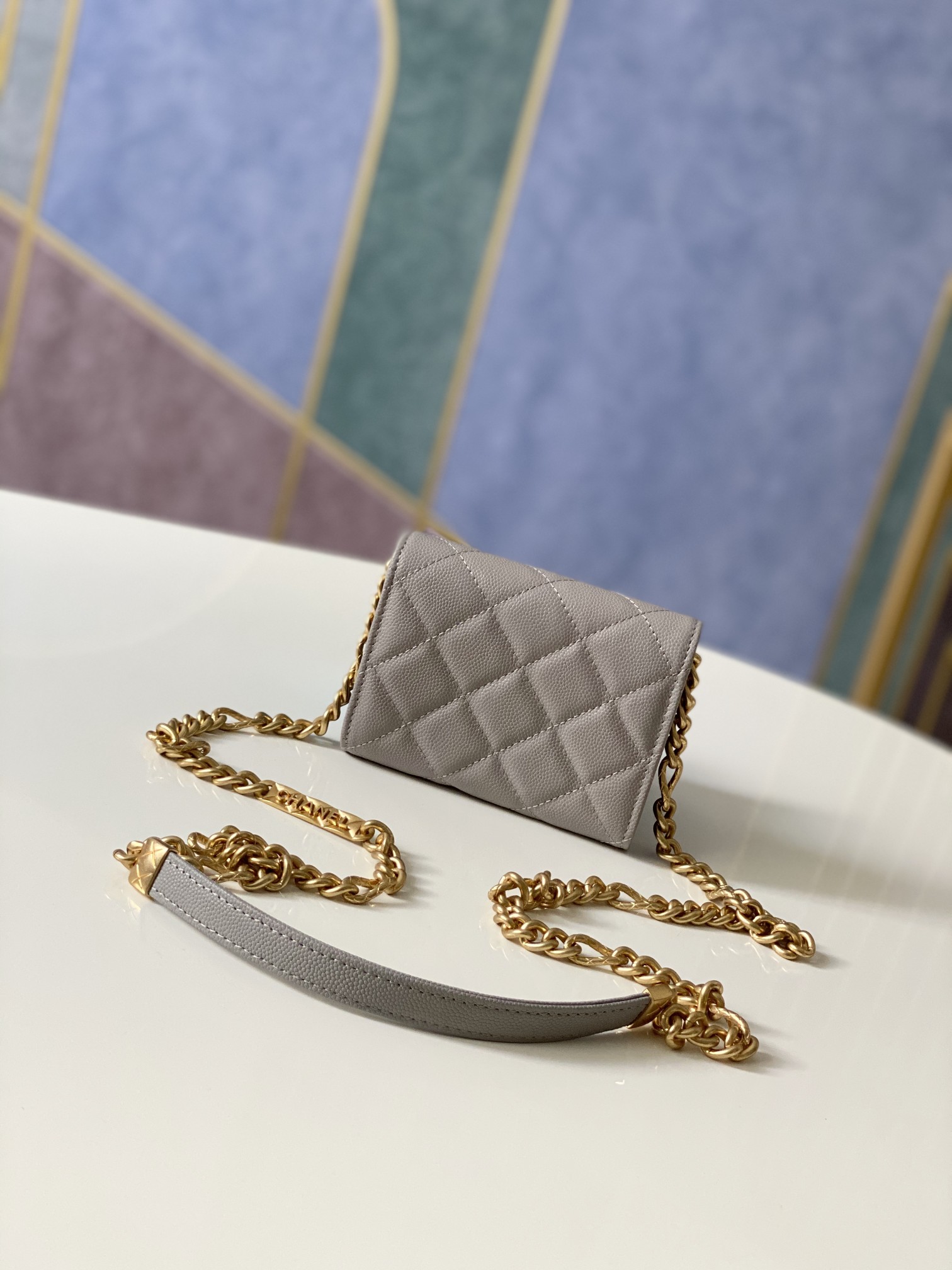 Handbag Chanel 81156 size 12 9 2.5 cm - vstockx