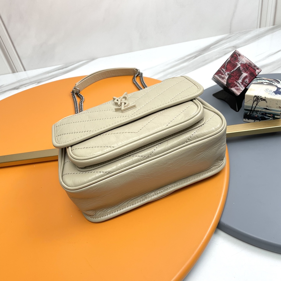 Handbags SAINT LAURENT 533037 size 22-16-7 cm - vstockx