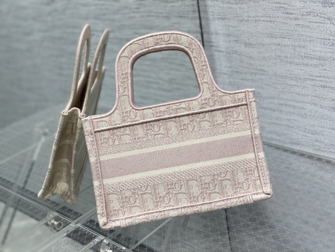 Handbags Dior Tote 8001 size:23*4*15 cm - vstockx