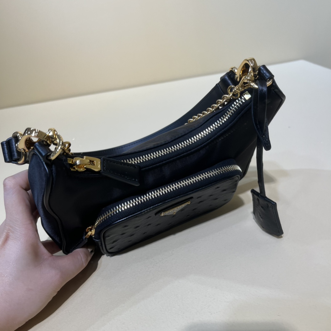 Handbags Prada 1BC198 size:22x19.5x6CM - vstockx