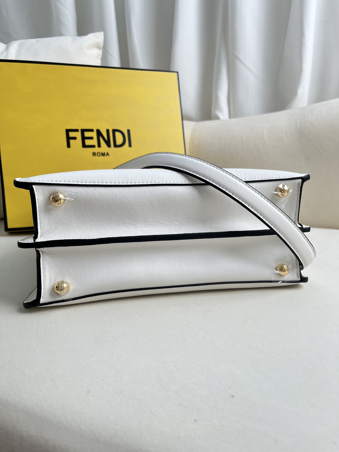 handbags FENDI 0229 size:27*21*11cm - vstockx
