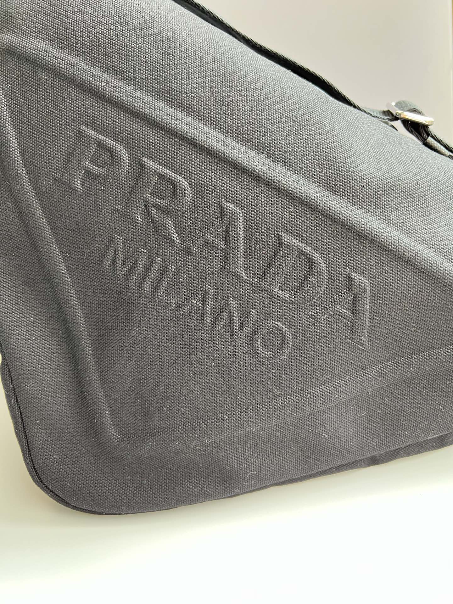 handbags prada 2VY007 60*22.5*28 - vstockx