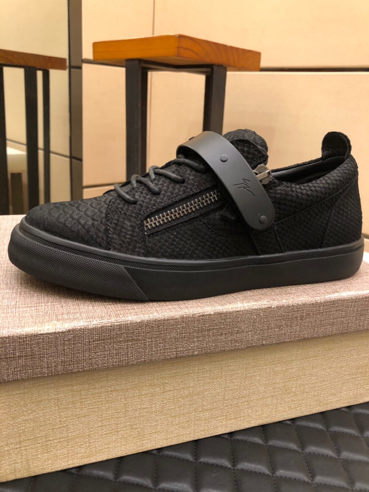 Giuseppe Zanotti Frankie Sneaker 12 - vstockx