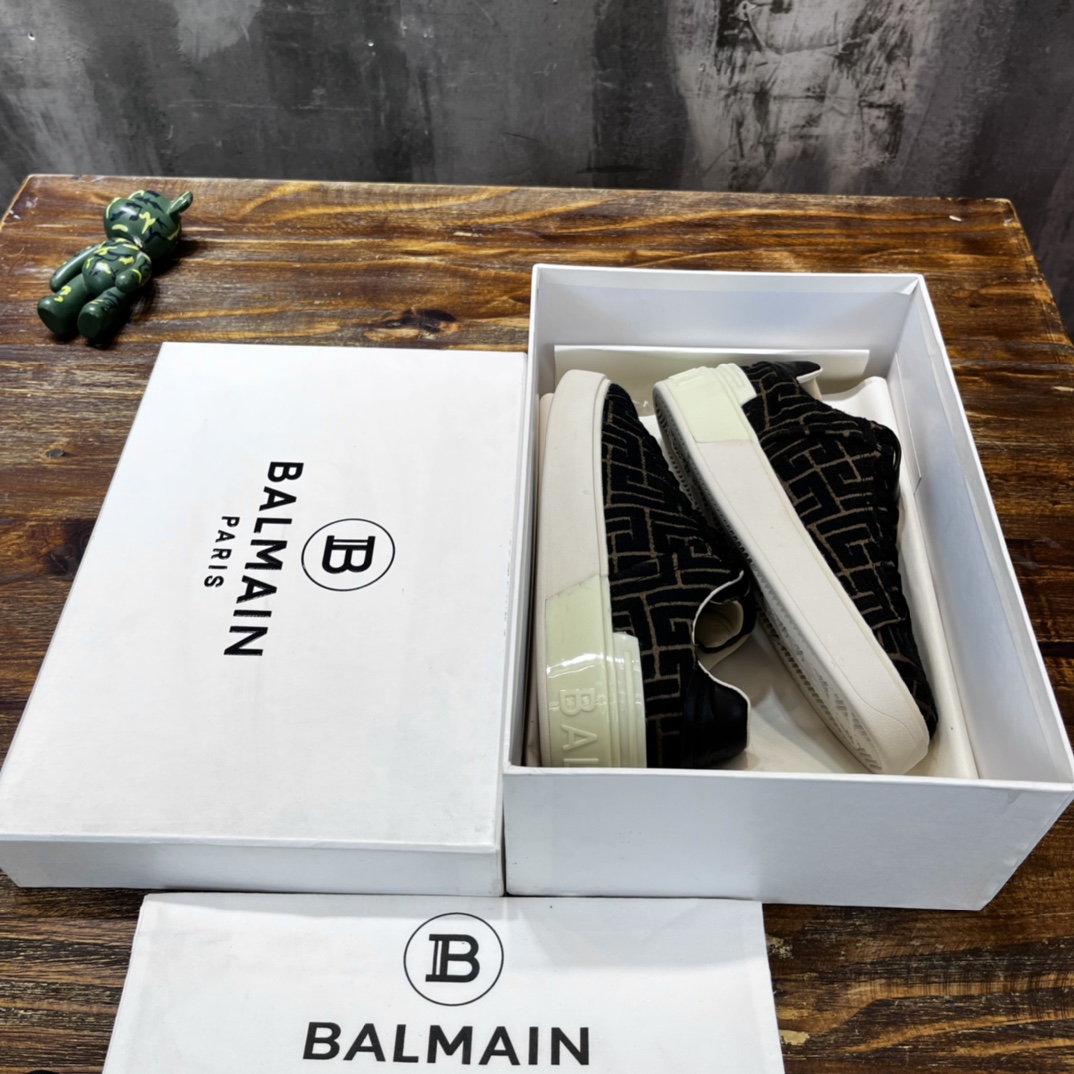 Balmain B-Court sneaker 44 - vstockx