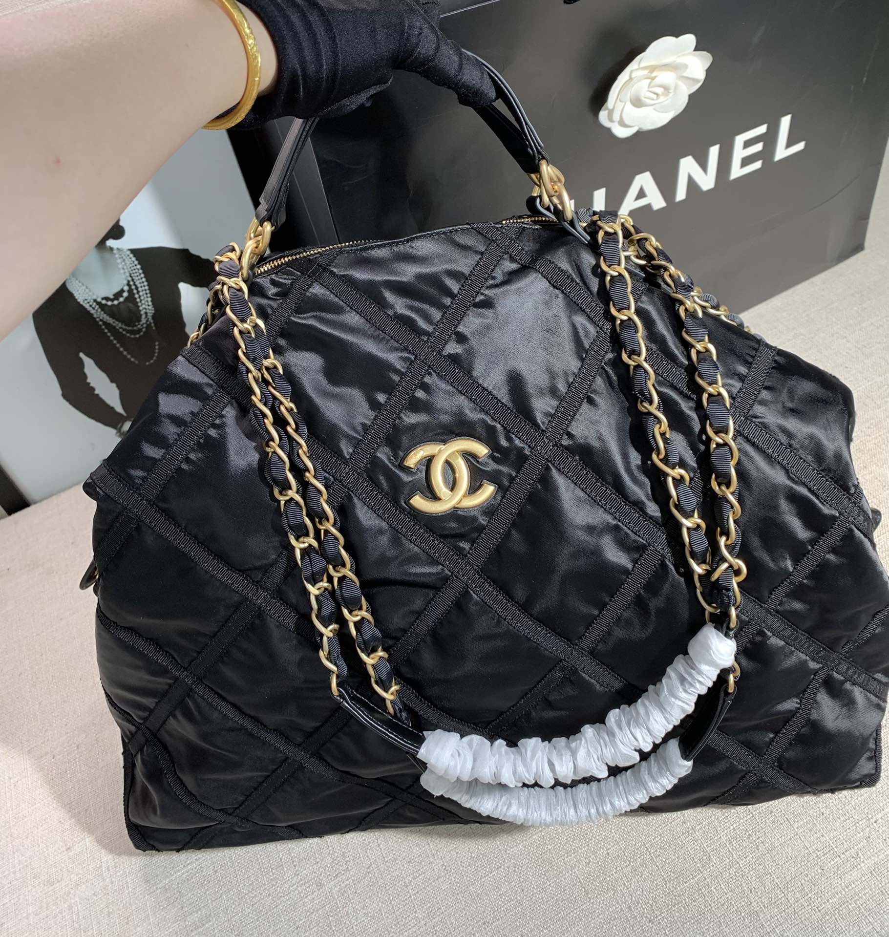 Handbag Chanel size 25  46  28 cm - vstockx