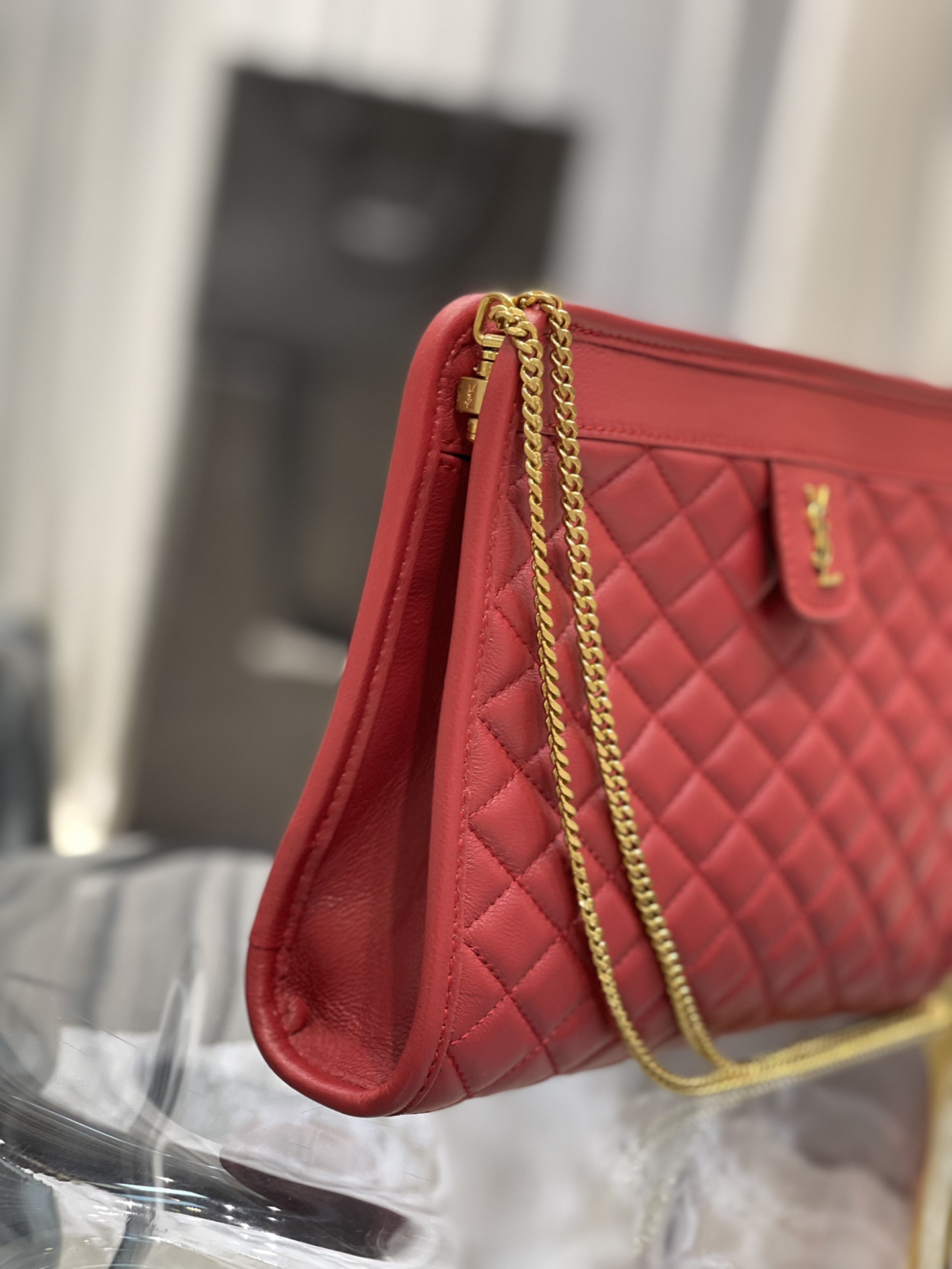Handbags SAINT LAURENT 657361 size 23X16X5 CM - vstockx