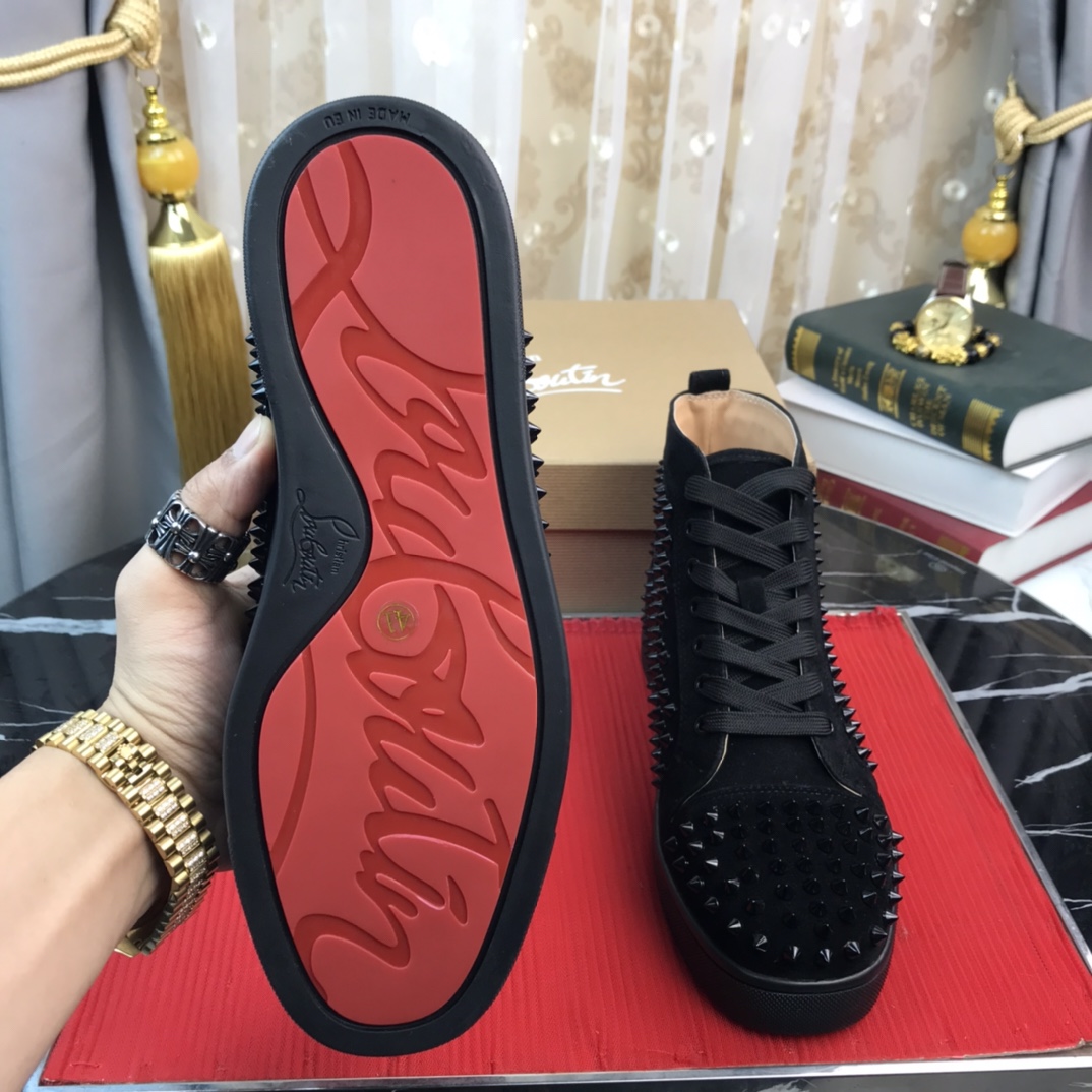 Christian Louboutin Louis Junior Spikes Orlato Flat Sneakers 2 - vstockx