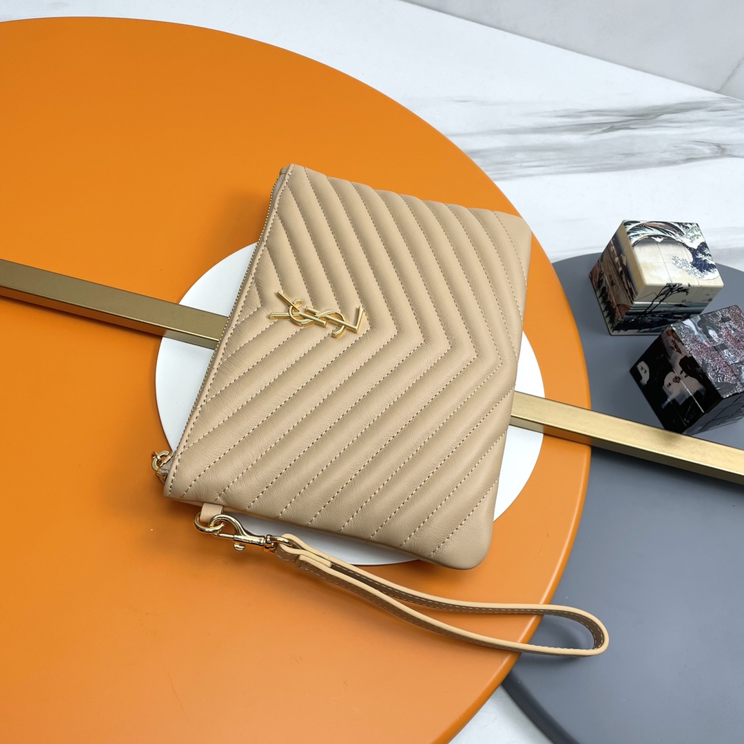 Handbags SAINT LAURENT 379039 size 24  17.5  1.5 cm - vstockx