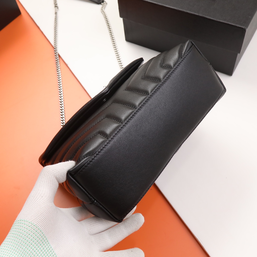 Handbags SAINT LAURENT 494699 size 25  17  9 cm - vstockx